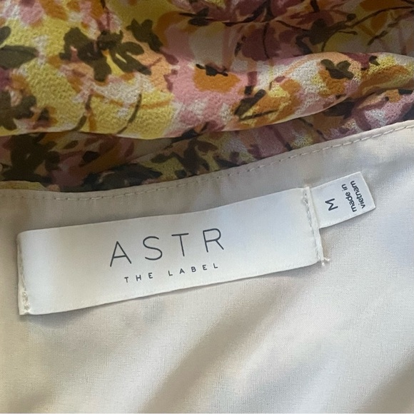 ASTR The Label Ruffle Rushed Mini Dress - Picture 11 of 12